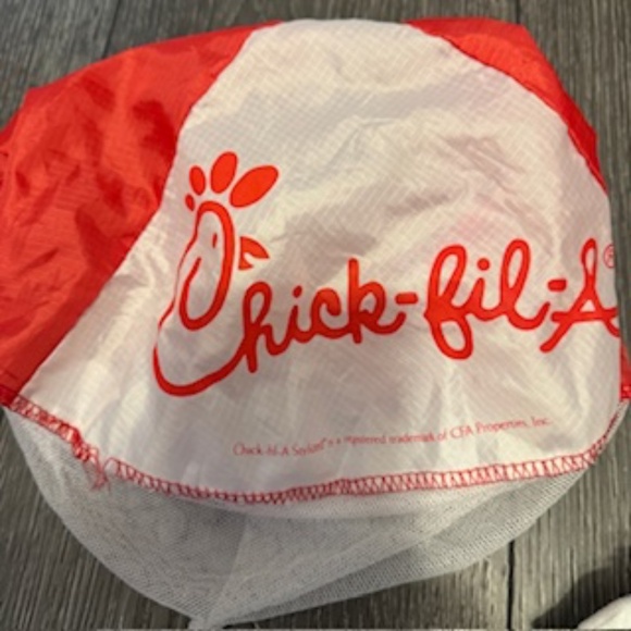 Vintage Chic-fil-a plush cows & parachute - Picture 5 of 5